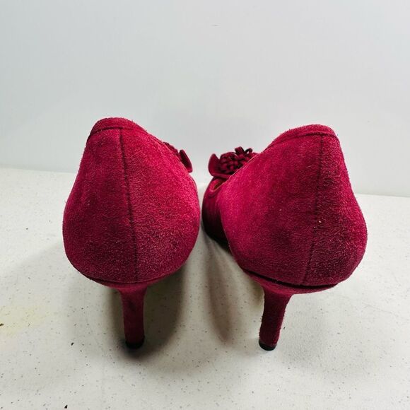 Kate Spade New York Suede Red High Heeled Pump Slip On Shoes Raised Flower 10 - Picture 5 of 7